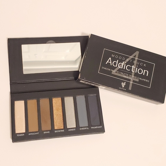 Younique Other - Younique Moodstruck Addiction Shadow Palette#4